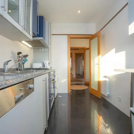 Marginal Oceanica Apartment *