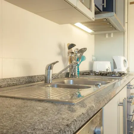 Apartment Marginal Oceanica