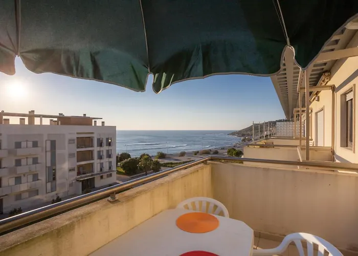 Marginal Oceanica Apartment *